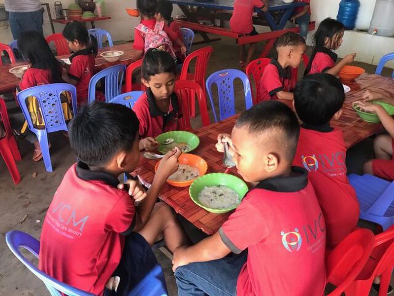 Sponsor a child in Cambodia